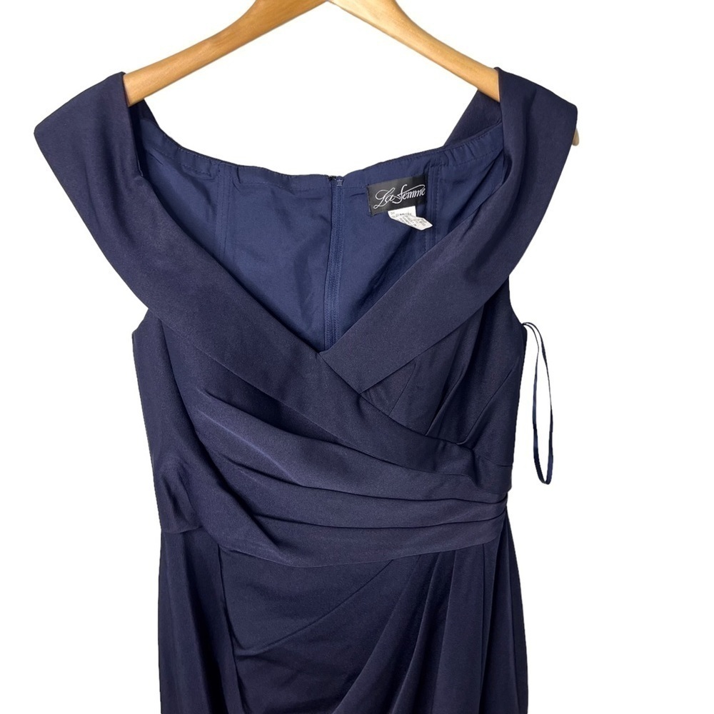 La Femme Surplice Off The Shoulder Column Gown Navy Blue Size 10 Pleaded Bodice - Picture 3 of 8